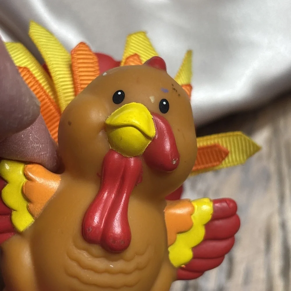 Fisher Price Little People Thanksgiving Farm Turkey Bird‎ Touch & Feel Rare 2006